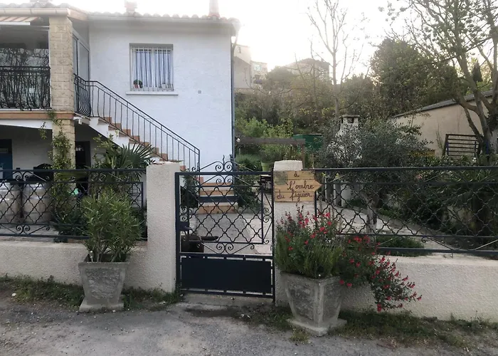 Διαμέρισμα Bienvenue « a L'ombre Du Figuier »